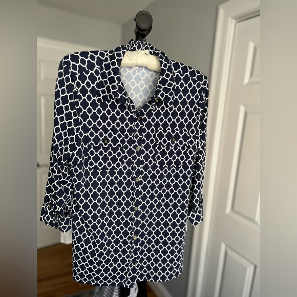 Charter Club -Good  quality soft , 3/4sleeves, navy blue and white button up! - Picture 2 of 8